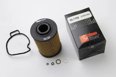 Фильтр масляний BMW 318 tds 95-00 CLEAN FILTERS ML1702