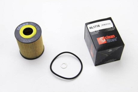 Фильтр масляний BMW 3/5/7/X5 3.0D CLEAN FILTERS ML1718