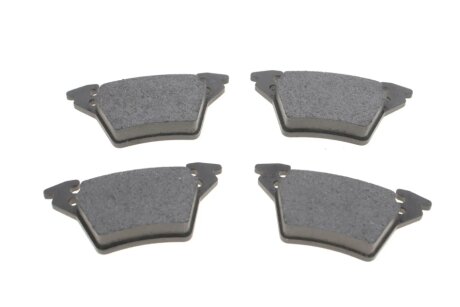 Тормозные колодки дисковые MERCEDES Vito(W638) "R "99-03 Delphi LP1471