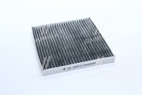 Фильтр салона Toyota Avensis/Corolla 00- (угольный) Denckermann M110462K