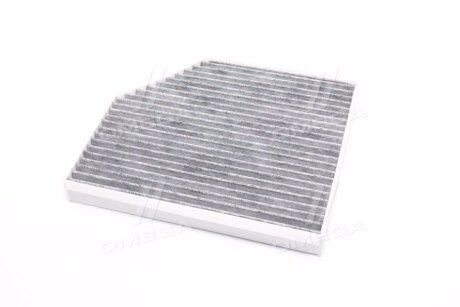 Фильтр салона Audi A4/A5 07-/Q5 08- (вугільний) Denckermann M110644K