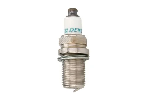 Свічка запалювання DENSO IAE0132