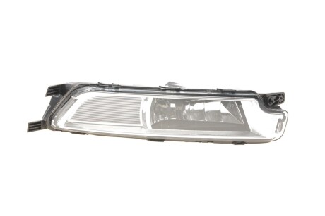Фара противотуманная правая VW Passat (15-) DPA 99411798302