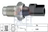 Датчик давления масла (0,5bar/1 конт/черный) MONDEO 2.2-3.0 00-07 (7.0148) Facet FACET 70148 (фото 1)