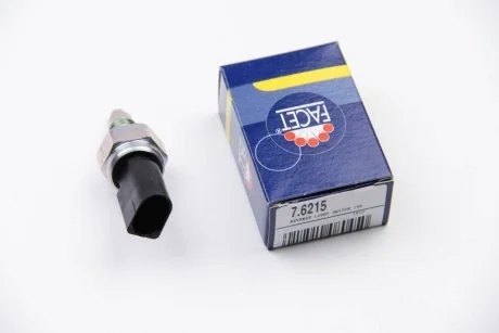 Датчик заднего хода Caddy III (-11)/Vag (00-22) Facet FACET 7.6215