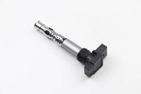 Катушка зажигания Fabia 01-14 1.2i (9.6331) Facet FACET 96331