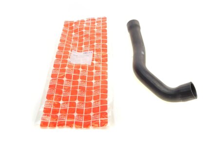 Патрубок сист.охол. BMW 5(E39)/7(E38) "(M 50/52) "arab "95-01 (11 53 1 740 481) FEBI BILSTEIN 37133