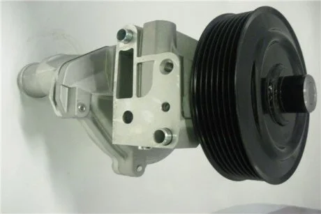 Насос водяной с патрубком Ford Transit 04-/06-  GMB GWF107AH
