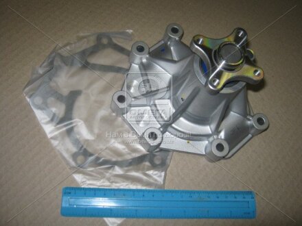 Насос водяной Kia Sorento 2.5 CRDi 06-11 GMB GWHY70A