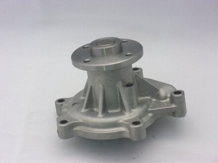 Насос водяной Toyota Yaris 1.3 02-/05-/ Daihatsu Terios 1.5 10-/ Subaru Justy 1. GMB GWT102A