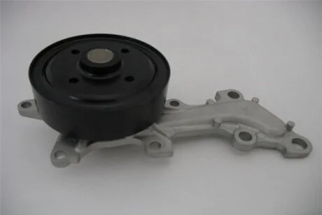 Насос водяной Toyota Corolla 1.3 08-14 GMB GWT149AM