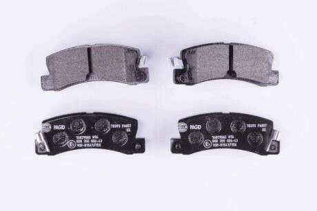 Тормозные колодки зад. Avensis/Corolla/Camry/Corona/Celica/Carina/RX/ES 87-07 HELLA 8DB355006-431