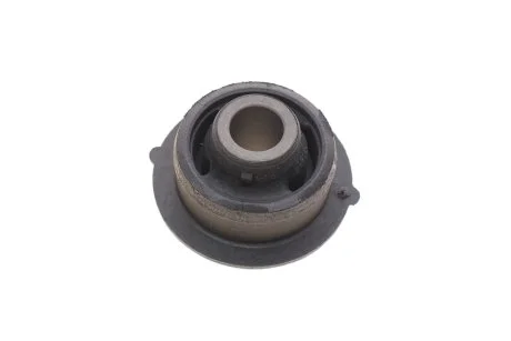 Сайлентблок рычага подвески Citroen C3, C2/Peugeot 1007 (05-11) Hutchinson HUTCHINSON 590192