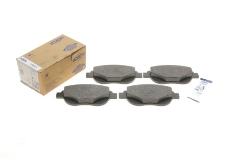 Комплект тормозных колодок (дискових) ICER 182011