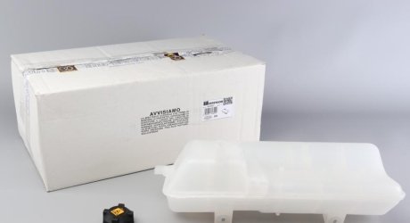 Бачок расширительный охлаждающей жидкости с крышкой IMPERGOM 44460