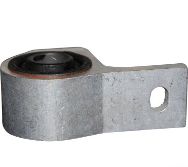 Сайлентблок переднего рычага (задний) Berlingo/Partner 2.0HDI (алюмін.) JP GROUP 4140200300