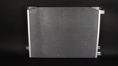 Радіатор кондиціонера Renault Trafic II Kale 352580