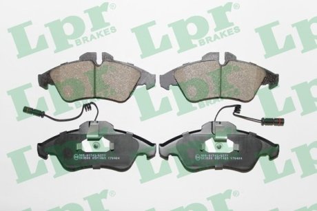 Комплект тормозных колодок из 4 шт. дисков LPR 05P1469