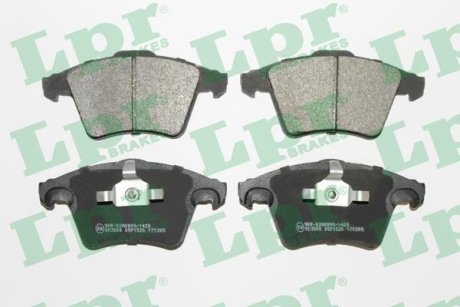 Комплект тормозных колодок LPR 05P1526