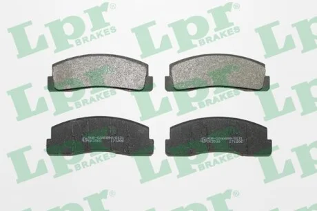 Комплект тормозных колодок из 4 шт. дисков LPR 05P179