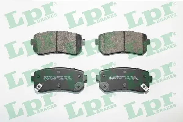 Комплект гальмівних колодок з 4 шт. дисків LPR 05P2103 (фото 1)