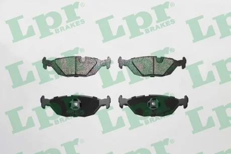 Комплект тормозных колодок LPR 05P238