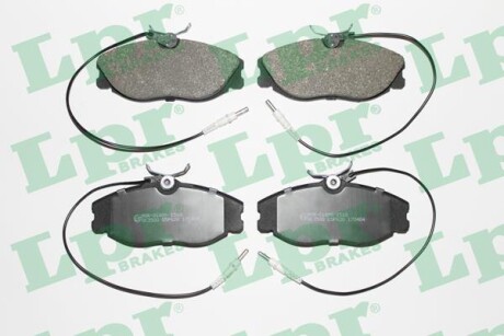 Комплект тормозных колодок LPR 05P620