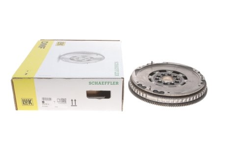 Демпфер зчеплення Volvo C30/C70/S40/S60/S80/V40/V50/V70 95-12 LuK 415 0134 11