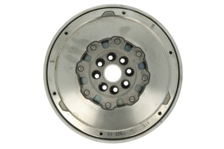 Двомасовий маховик мкпп (240мм, без болтів без направляючого підшипника з диском регулювання тертя) CITROEN C5 II, C5 III, C6, C8 FIAT ULYSSE LANCIA PHEDRA PEUGEOT 407, 607, 807 2.2D 03.06- LuK 415030710