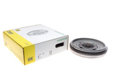 Двомасовий маховик коробка передач з подвійним зчепленням/7-швидкісна AUDI A3, Q2, Q3, TT SEAT ATECA, LEON, LEON SC, LEON ST, TARRACO SKODA KAROQ, KODIAQ I, OCTAVIA III, OCTAVIA IV 2.0D 04.12- LuK 415 0872 09