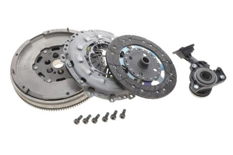 Комплект зчеплення з маховиком LuK 600 0143 00