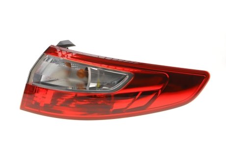 Фонарь задний правый MAGNETI MARELLI 712203301120