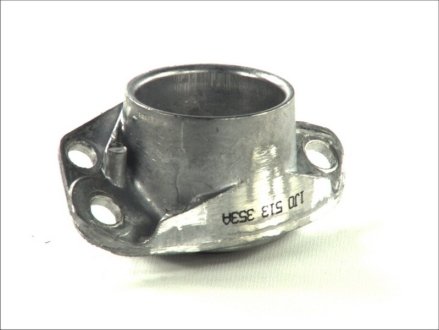 Опора амортизатора MAGNUM TECHNOLOGY A7W012MT