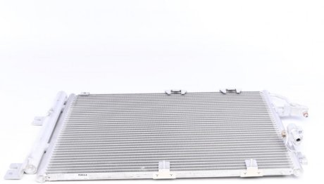 Радиатор кондиционераMAHLE MAHLE / KNECHT AC 378 000S