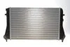 Радиатор интеркулера MAHLE MAHLE / KNECHT CI 208 000P (фото 3)