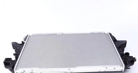 Радиатор охлаждения MAHLE MAHLE / KNECHT CR 1792 000S