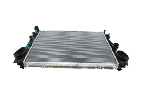 Радиатор охлаждения MAHLE MAHLE / KNECHT CR 302 000S