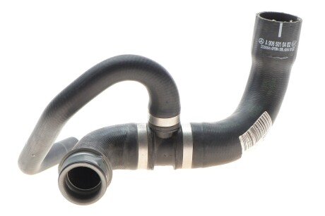 Патрубок системы охлаждения MERCEDES MERCEDES-BENZ 9065010482