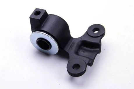 Сайлентблок рычага подвески Peugeot Expert/Citroen Jumpy 1.9 (96-)  Metalcaucho 02983
