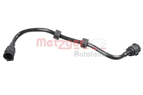 Патрубок системи охолодження гумовий з фітингами METZGER 4010361