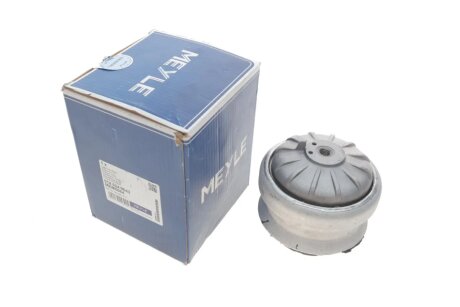 Подушка двигателя MEYLE 014 024 9043