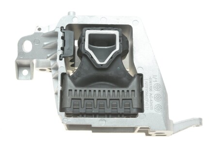 Опора двигуна MEYLE 3140300015