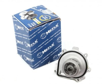 Помпа (водяной насос) MEYLE 613 220 0004