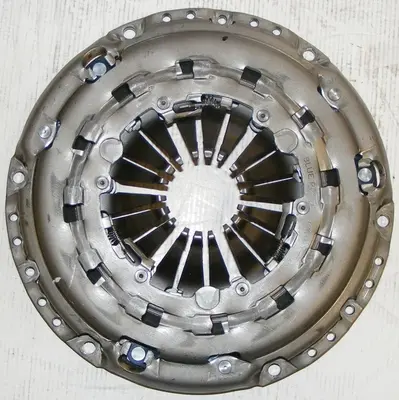 Комплект зчеплення C-Crosser/Outlander/Peugeot 4007 2.2D 06- (240mm) National CK10507 (фото 1)