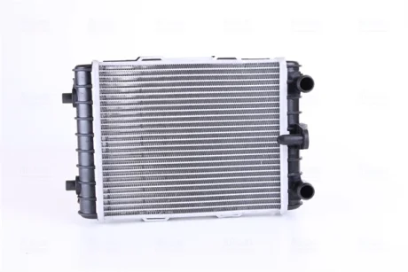 Радиатор охлаждения NISSENS 606645