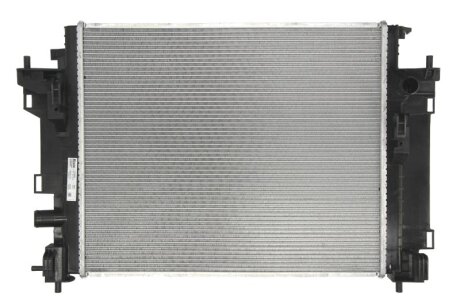 Радiатор NISSENS 637662