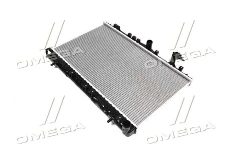 Радиатор охлаждения NISSENS 67006