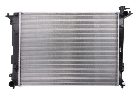 Радіатор охолоджування NISSENS 675018