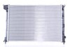 Радиатор охлаждения NISSENS 69703A (фото 4)