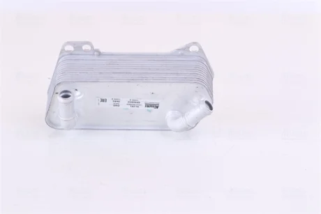 Радиатор масляный NISSENS 91281